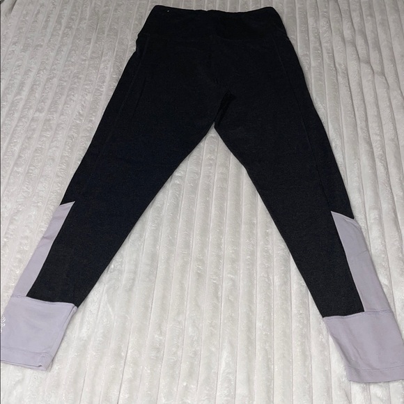 PINK VS Legging | Size Medium - Picture 8 of 9